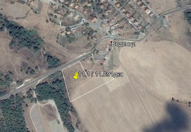 Продава нива във Воденци