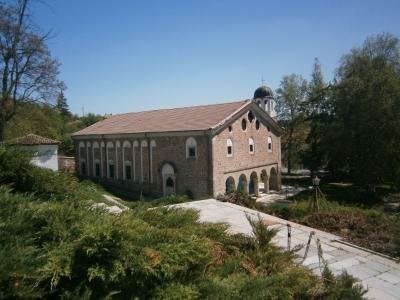 Църквата "Света Богородица" в Калофер