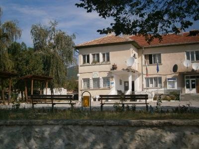Търсим овощна градина или нива в село Конаре, община Гурково, област Стара загора Търсим овощна градина или нива в село Конаре, община Гурково, област Стара загор