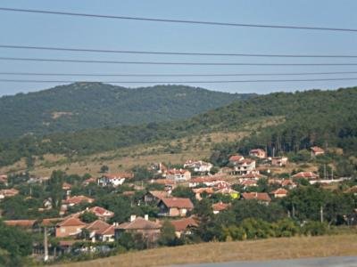 Купува ниви, лозя, градини в село Баня, община Нова Загора Купува ниви, лозя, градини в село Баня, община Нова Загора