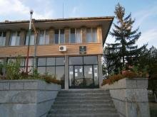 Купува ниви, лозя, градини в село Научене (Научен) Купува ниви, лозя, градини в село Научене (Научен)